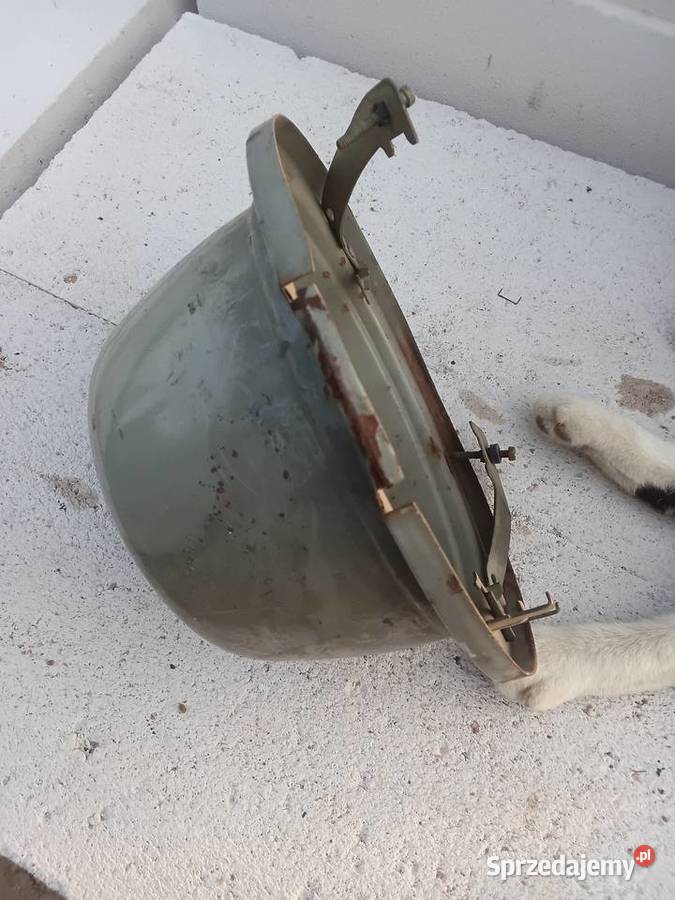 Lampa Trabant Barkas V901 uniwersalne Milejewo
