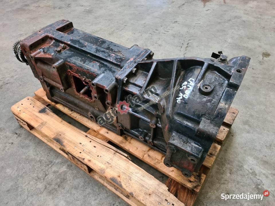 Skrzynia biegów Lamborghini Same R5130 Części i osprzęt rolniczy Byków