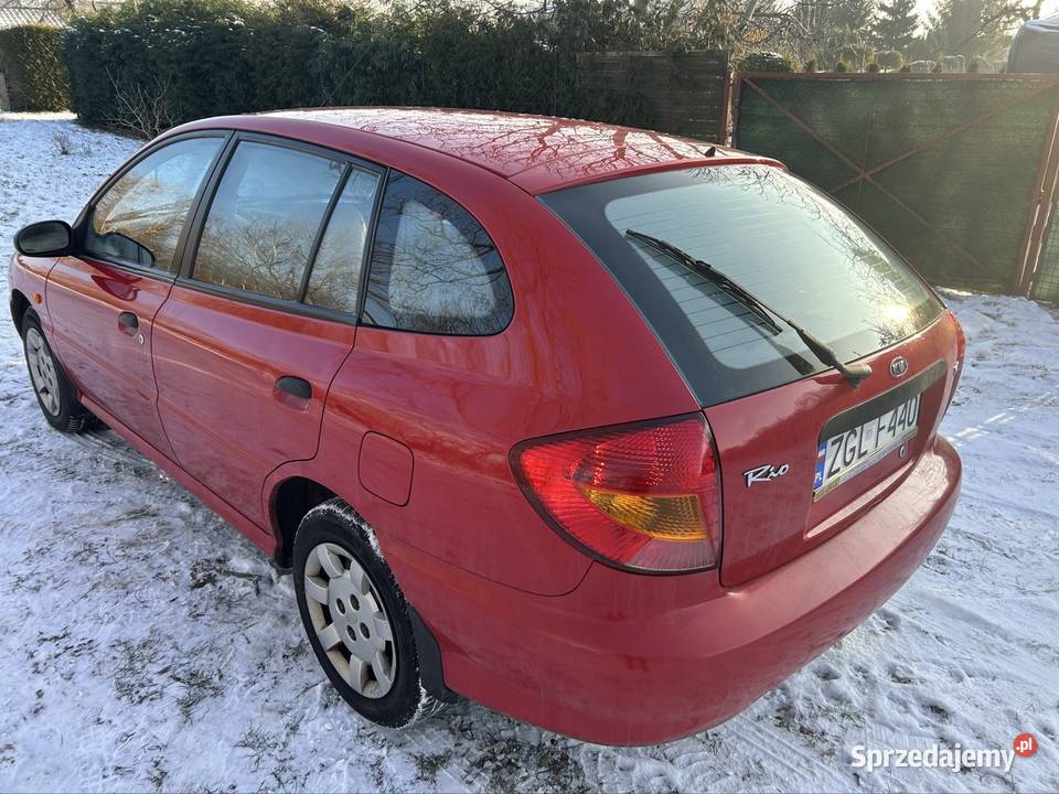 Kia Rio 2002r przebieg 127075 Przeglad i Oc do benzyna Rio