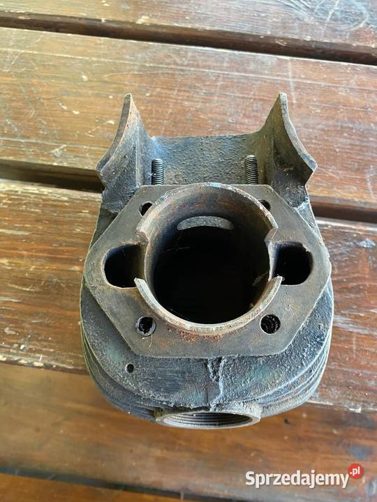 Shl 175 cylinder żeliwny żeberka całe Motoryzacja łódzkie sprzedam