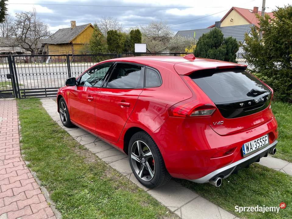 Volvo V40 rdesign 20 D4 2015r prywatne skórzana tapicerka Przysucha sprzedam