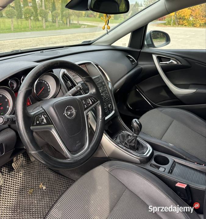 Opel astra J 17 diesel 2011r Pilzno