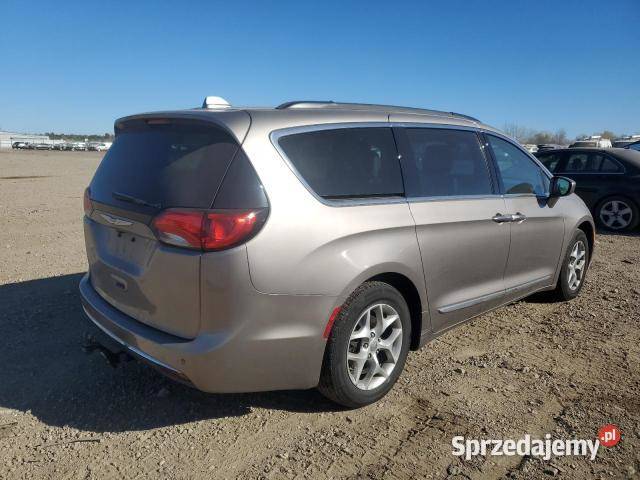 Chrysler Pacifica Touring L 2017 sprowadzony Pacifica lubelskie Lublin