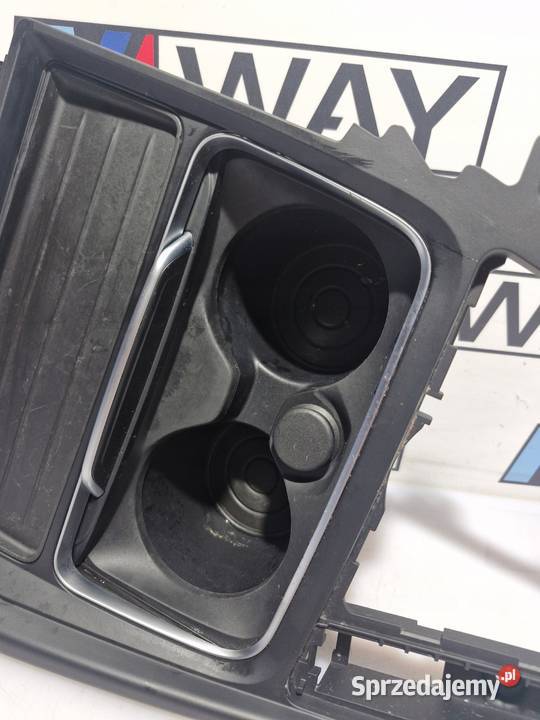 BMW F30 F31 F32 F33 F34 F36 DEKOR RAMKA TUNELU