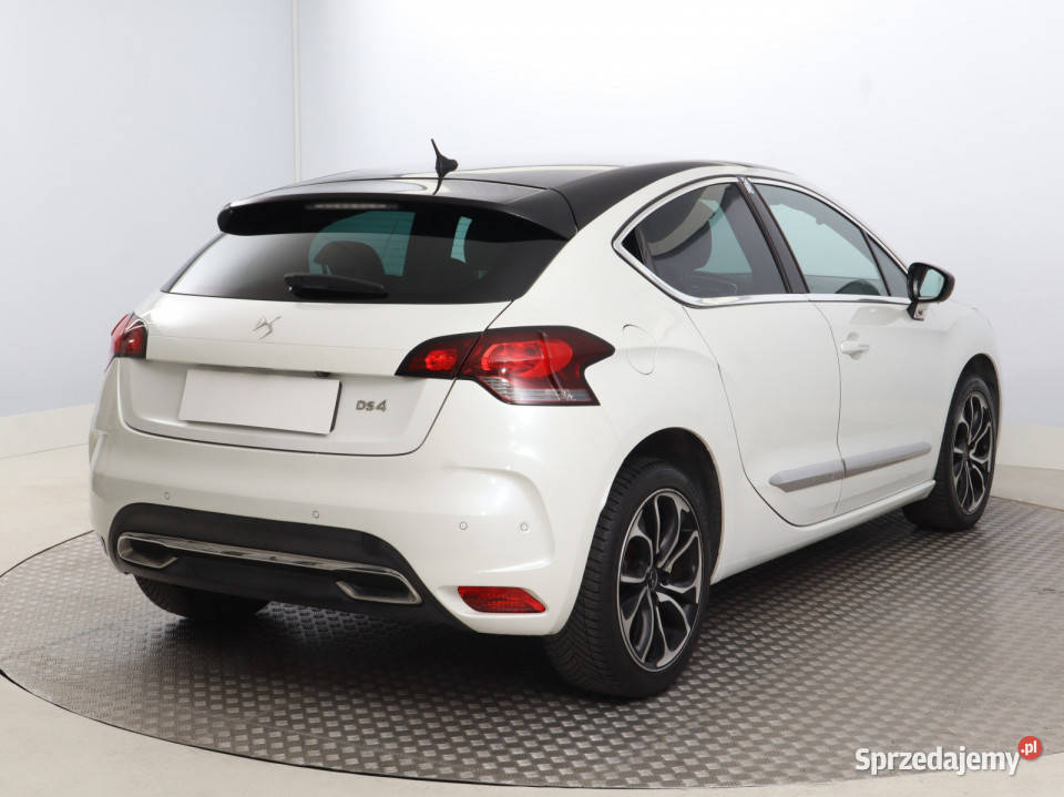 DS 4 12 PureTech reflektory ksenonowe Bielany Wrocławskie