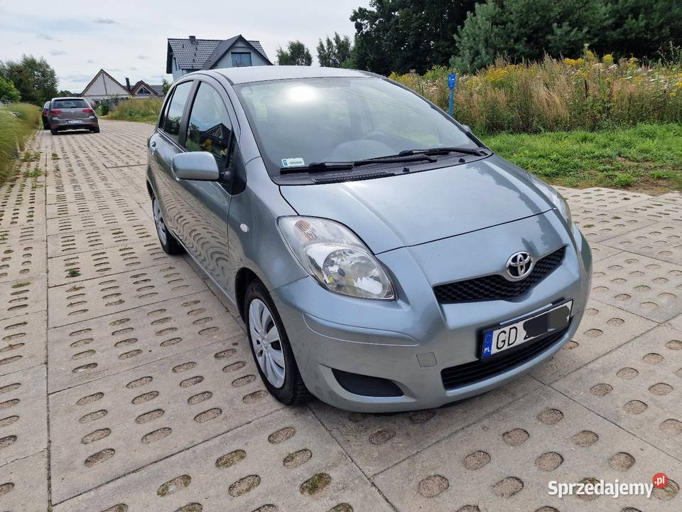 Toyota Yaris II LIFT 13SalonPlbez korozji Yaris pomorskie sprzedam