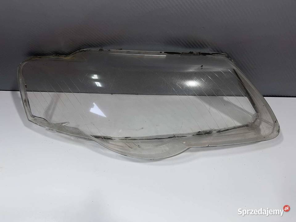 VW PASSAT B6 PRAWY KLOSZ LAMPY Ostroróg