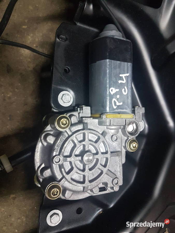 AUDI 100 C4 MECHANIZM OPUSZCZANIA SZYB SILNICZEK Turek sprzedam