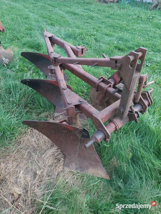 Pług 3 skibowy duży nowy typ Agco Domaradz
