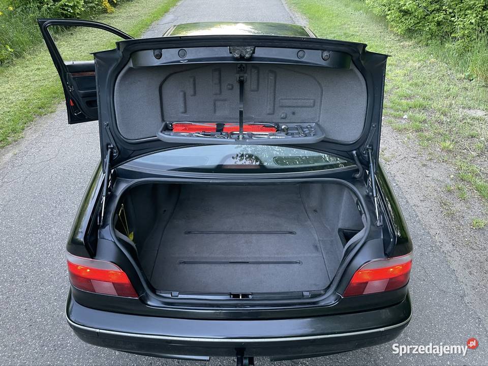 BMW 5 530d E39 Automat 30D 184 Xenon Hak PDC Kutno