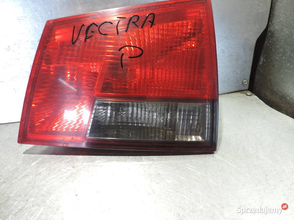 OPEL VECTRA C KOMBI FL LAMPA PRAWY TYŁ W KLAPIE prawe Nowy Sącz