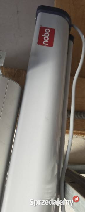 Ekran NOBO 240x180 elektrycznie sterowany Pozostałe Mysiadło
