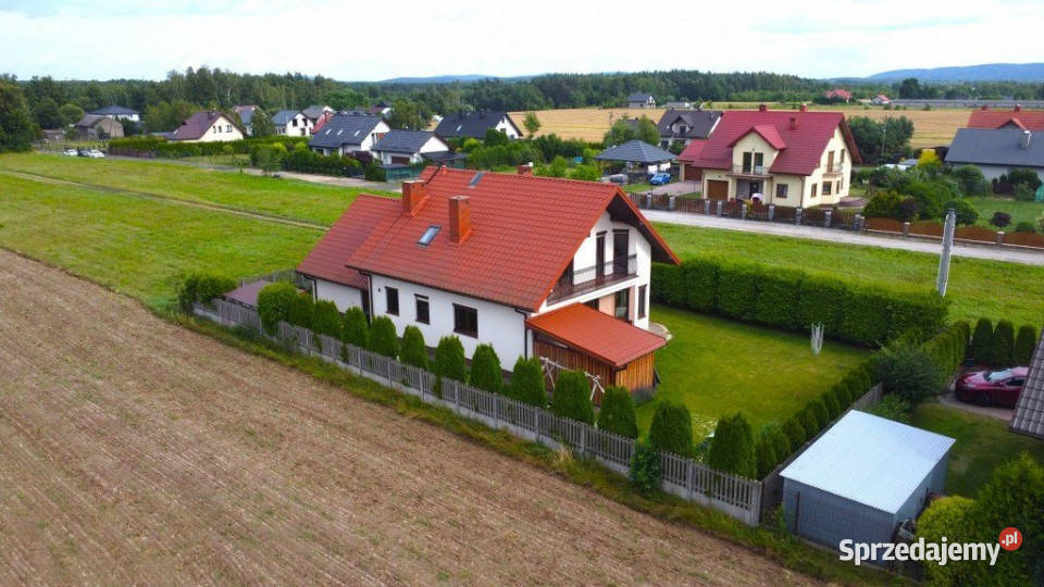 Dom wolnostojący Brynica 376m2