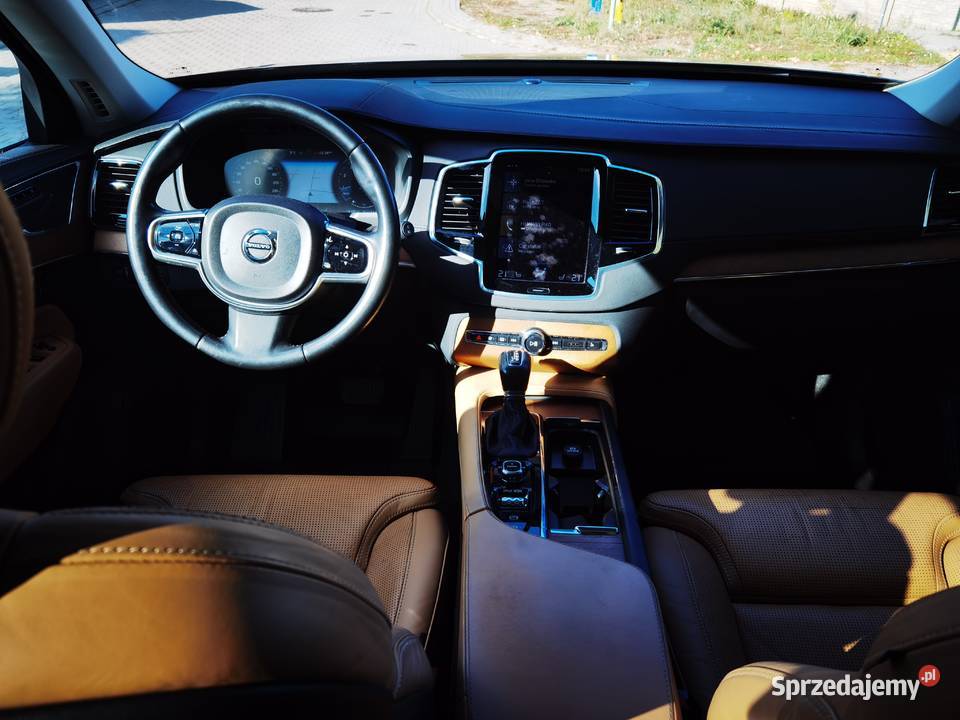 VOLVO XC90 T6 AWD INSCRIPTRION asystent pasa ruchu Grabówka