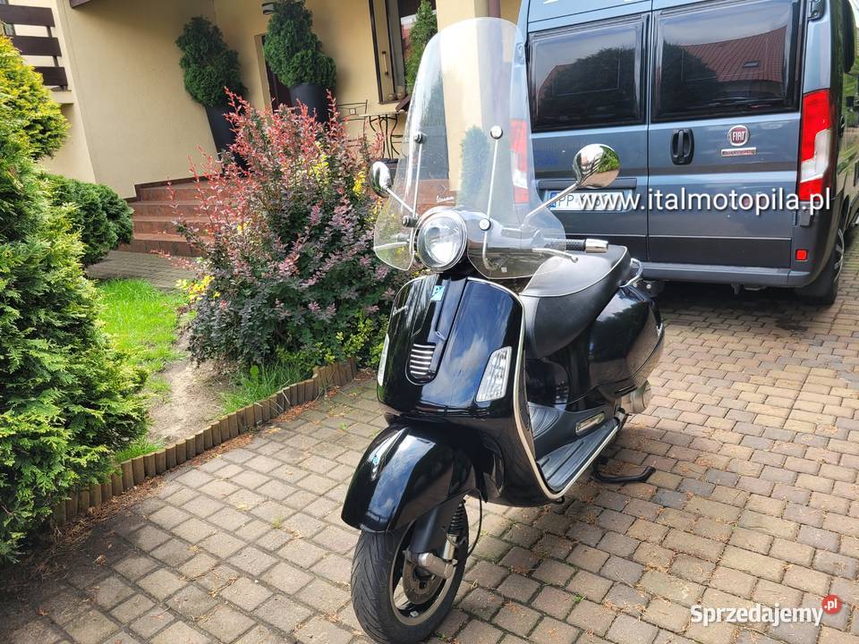 PIAGGIO VESPA GTS SUPER 300i 08r italmotopila Piła