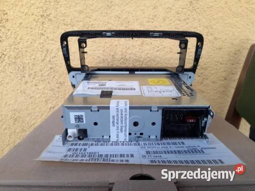 Fabrycznie NOWE i oryginalne radio VW UP RCD215 Radioodtwarzacze Koszalin
