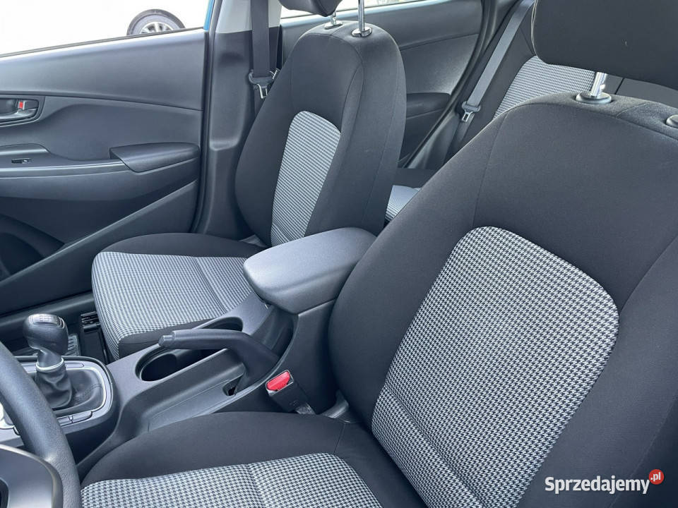 Hyundai Kona 10TGDI 120 6MT Classic Plus Klima Piotrków Trybunalski