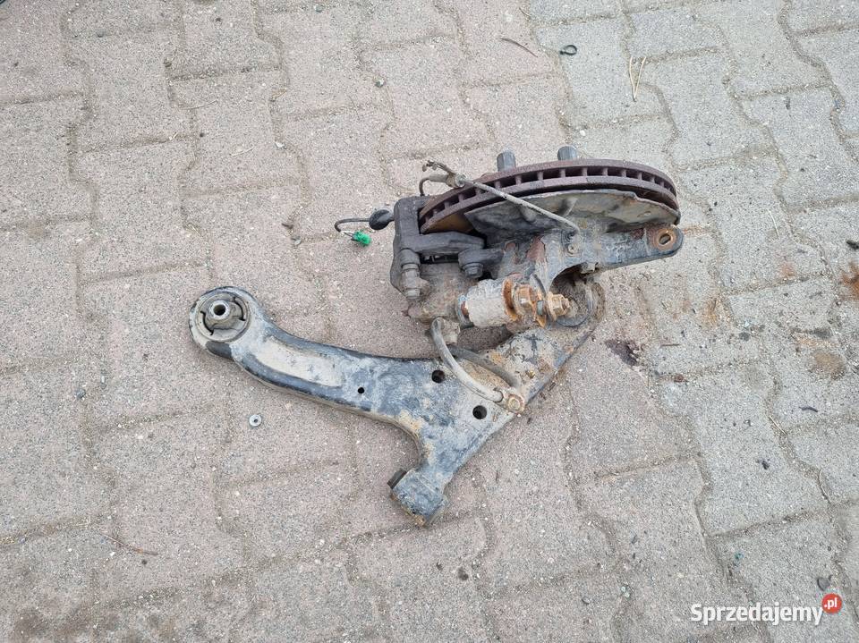 PIASTA ZWROTNICA WAHACZ LEWY SUZUKI GRAND VITARA