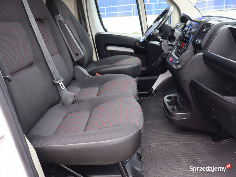 Peugeot Boxer 22 BlueHDi centralny zamek