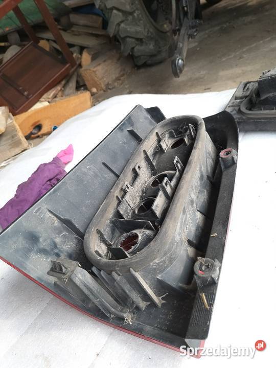 MERCEDES VITO W638 LAMPA TYŁ TYLNA PRAWA Kamień-Kolonia