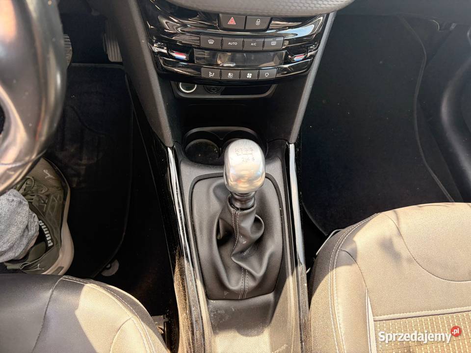 PEUGEOT 2008 16 BlueHDi 120 Allure EZ515 Opole