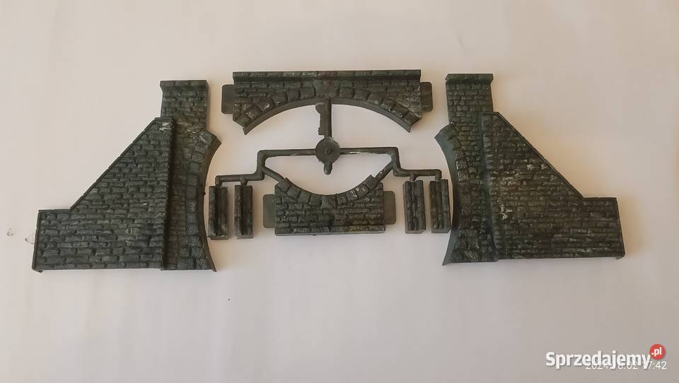 Zestaw do montażu tunelu na dwa tory Kraków sprzedam