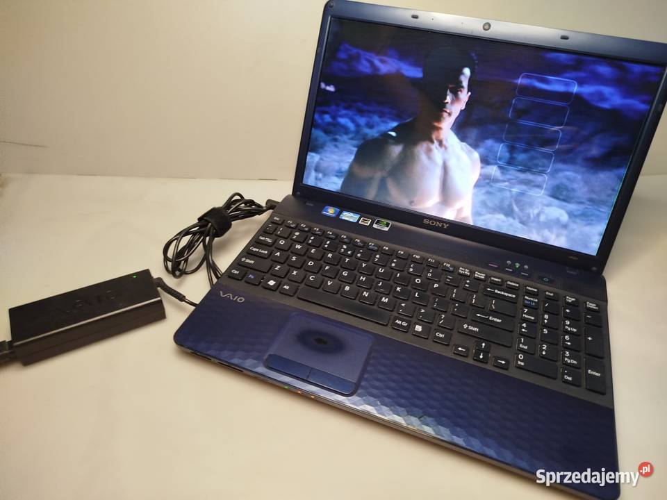 Laptop Sony Vaio PCG71811M i3 8G Hdd 300Gb Zgierz