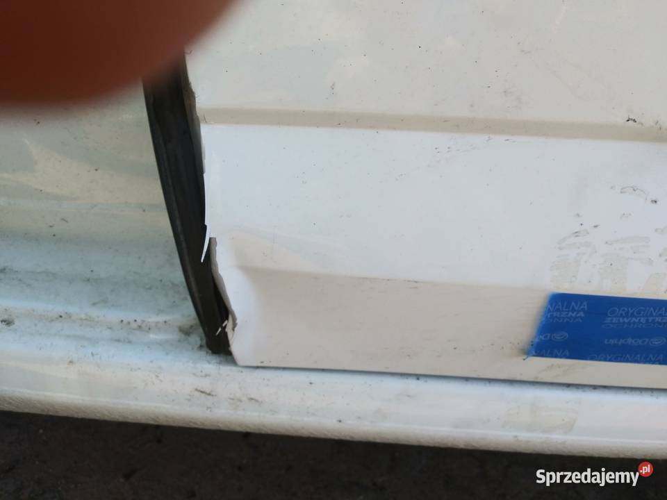 SKODA OCTAVIA III 3 Drzwi lewy TYŁ LF9F osobowe Dębno