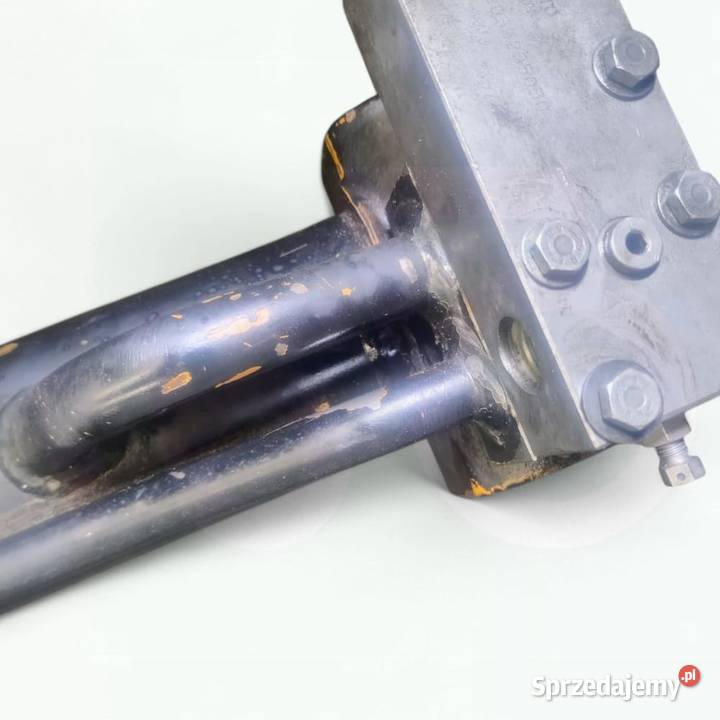 Siłownik wysuwu ramienia 52539192 311100 Manitou Wilkowo