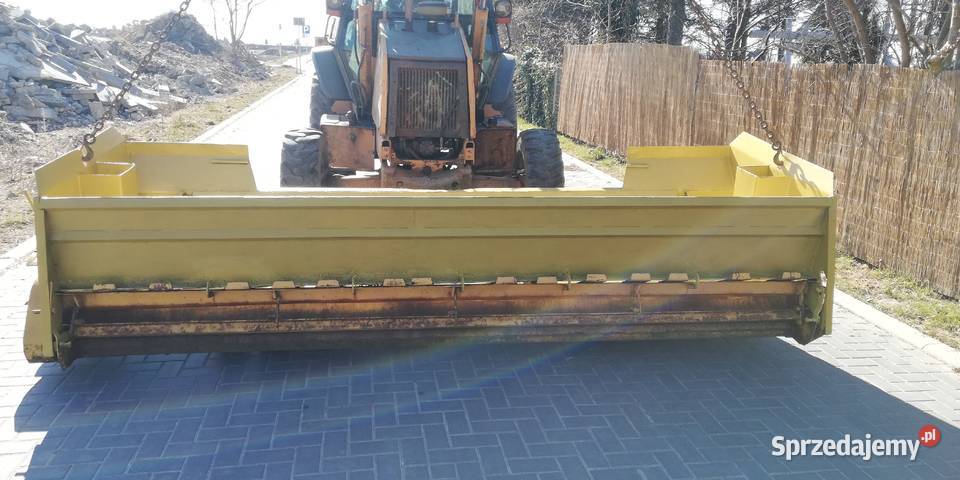 Rozściełacz rozkładarka kruszywa Trzebieszów Drugi