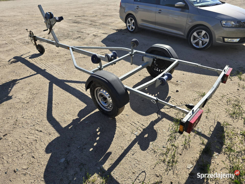 Przyczepka do łodzi wędkarskiej skutera wodnego Wiśniewo