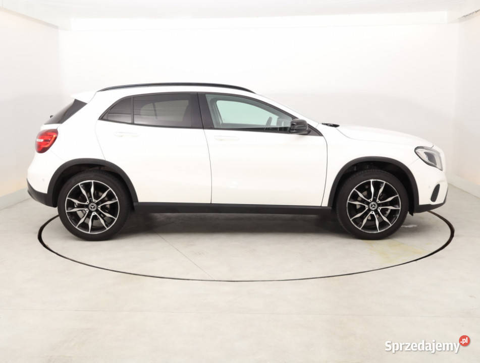 Mercedes GLA GLA 200 Piaseczno