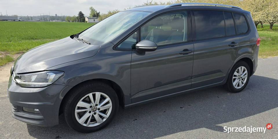 Volkswagen Touran Volkswagen Touran 15 TSI EVO 7 Pleszew