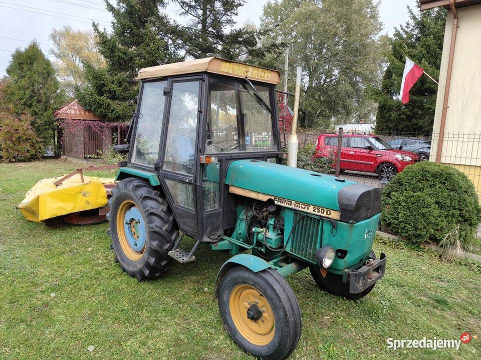 Traktor FARMMOT 250D sprzedam