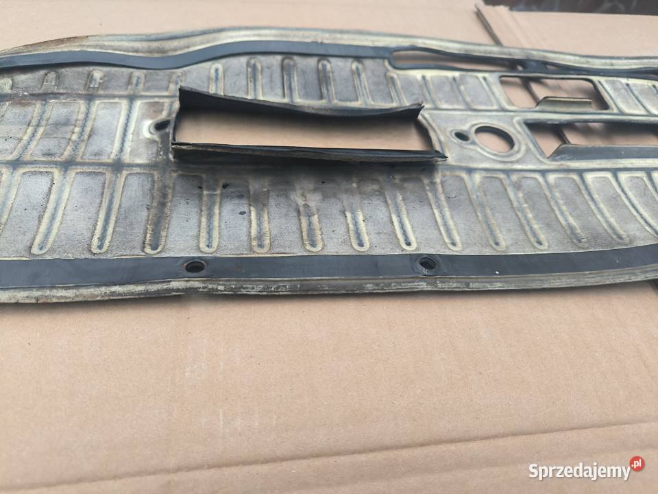 Fiat 126p tapicerka deski rozdzielczej typ Stalowa Wola
