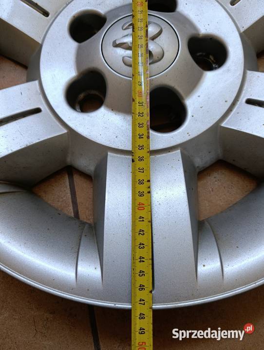 Oryginalne kołpaki Dodge Durango z 2005 Koprzywnica