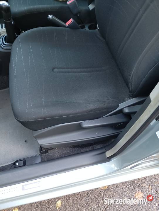 Toyota Yaris 13 benzyna 2006 r