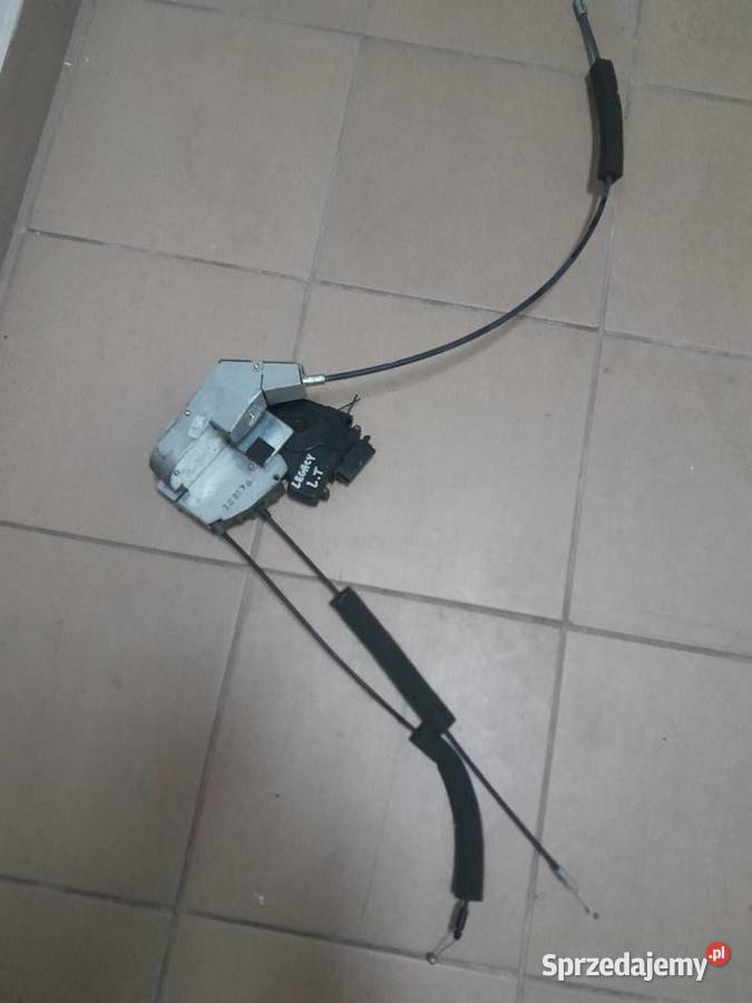 Zamek drzwi subaru legacy lewy tyl osobowe Sieradz
