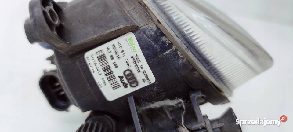 HALOGEN PRAWY PRZÓD AUDI A4 B8 A5 8T Q3 8U Przystajń