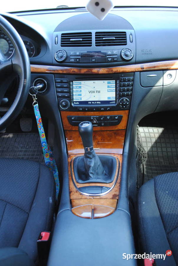 MERCEDES EKLASA W211 ELEGANCE Klasa E Dobrut