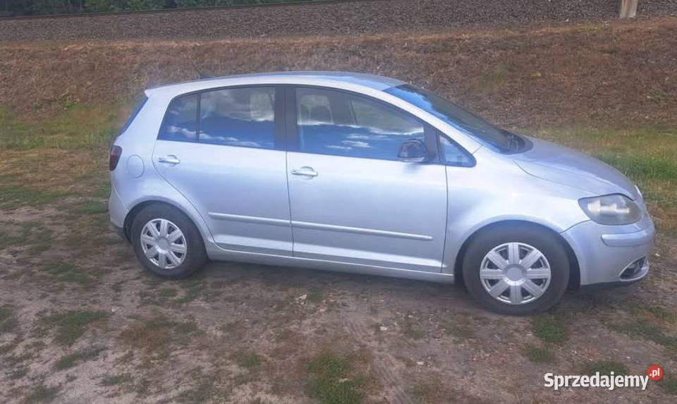 Volkswagen Golf V Gomunice