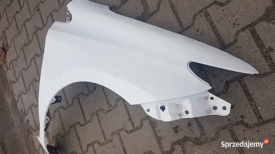 Toyota Auris błotnik prawy przód biały osobowe Warszawa