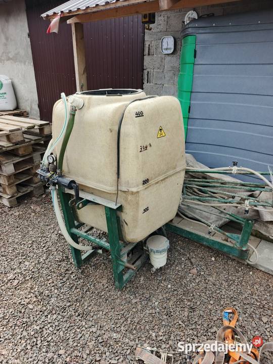 Opryskiwacz 400l nieuszkodzony
