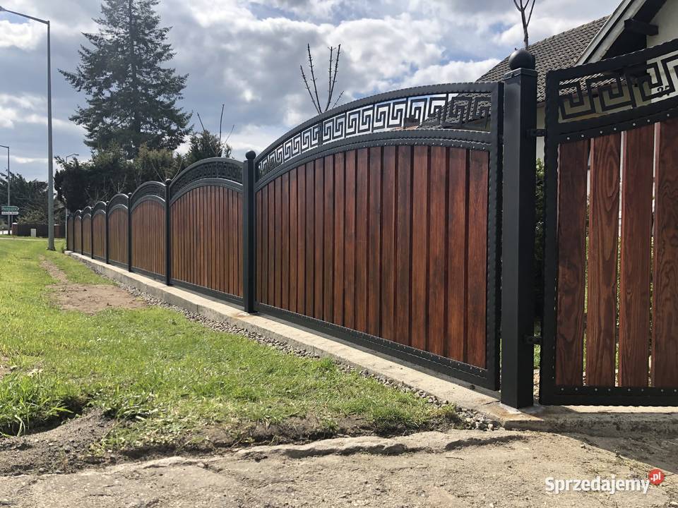 Brama 34 m dwuskrzydłowa kuta drewno łuk OCYNK skrzydłowa Ogrodzenia i bramy