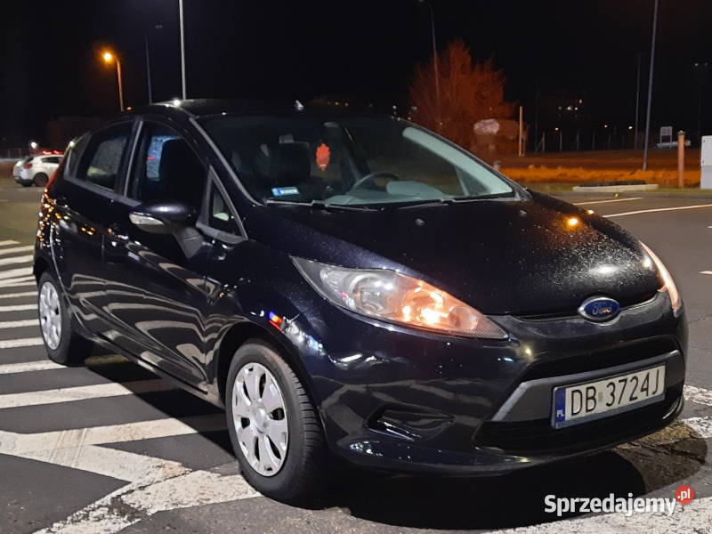 Ford Fiesta MK7 14TDCI 70 salon 5 Drzwi czarny dolnośląskie Wałbrzych