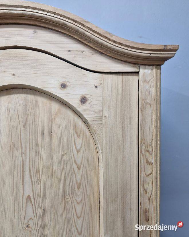 Ładna Jednodrzwiowa Szafa Ludwikowska Meble mazowieckie Marki