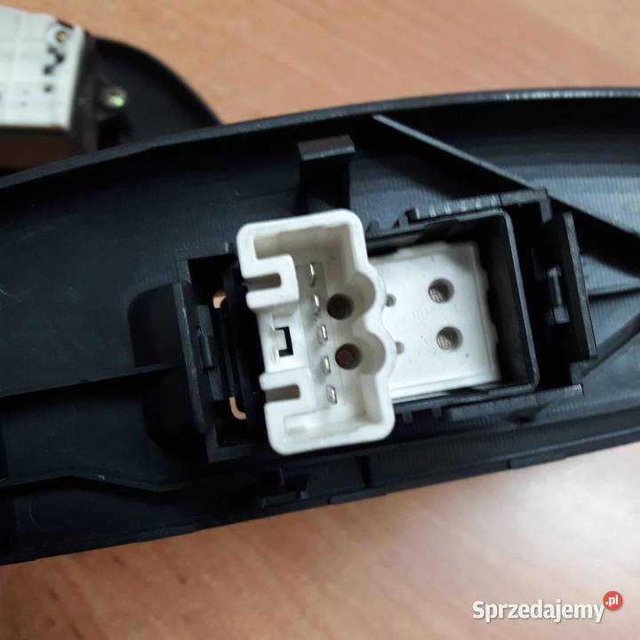 Panel konsola z elektrycznym sterowaniem szyb Łódź