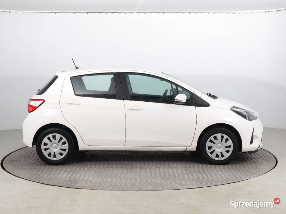 Toyota Yaris 15 Dual VVTi Bielany Wrocławskie