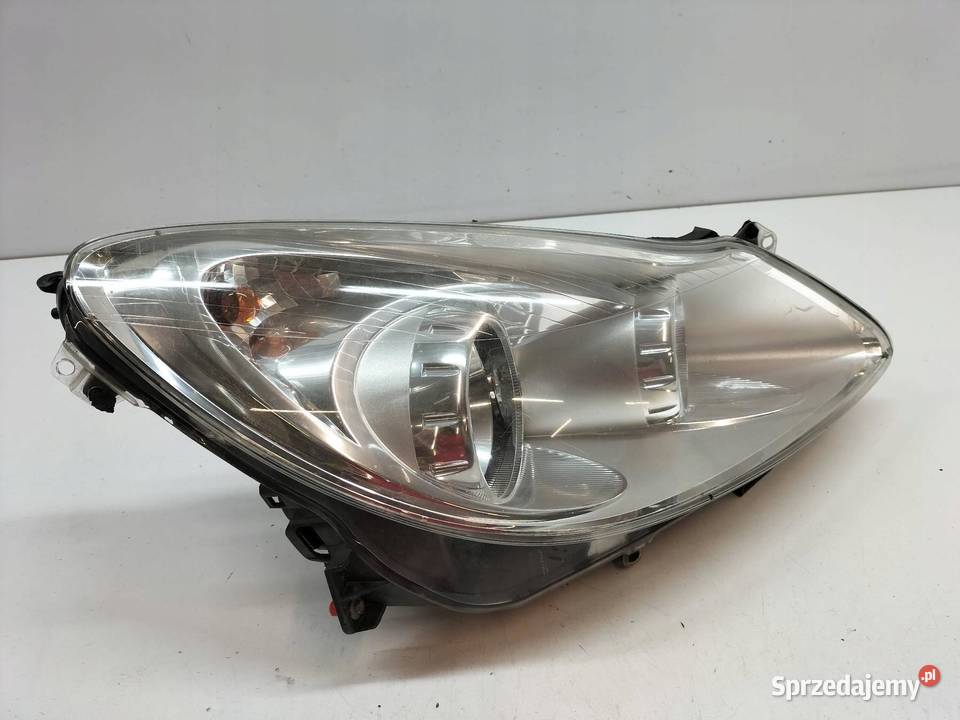 LAMPA PRZÓD PRAWA EU 13186382EF Opel Corsa IV Lampy przednie