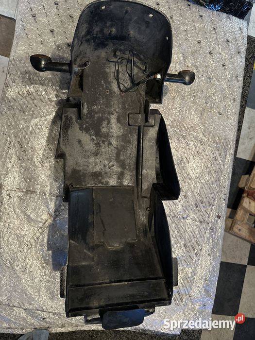 Suzuki GSXR 750 Błotnik Mocowanie Tablicy Poznań